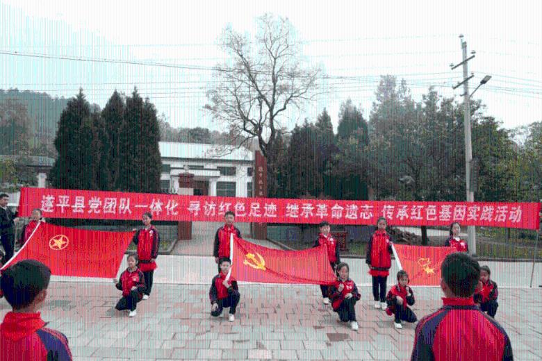 逃离遗弃的建筑3